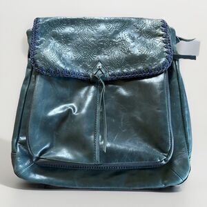 THE SAK  Ventura Leather Purse. Blue Tooled Stitched